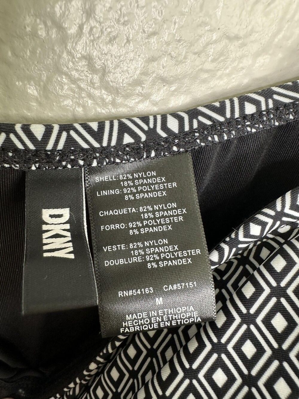 NEW DKNY Swimsuit Womens Medium Black White One Piece Geometric Stretch Ocean - Picture 3 of 7